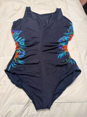 Miraclesuit size 16DD Navy One-Piece Swimsuit with Tropical Side Print